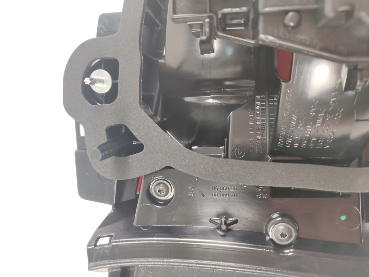BMW X2 SAE Original Taillight DX 63217465510