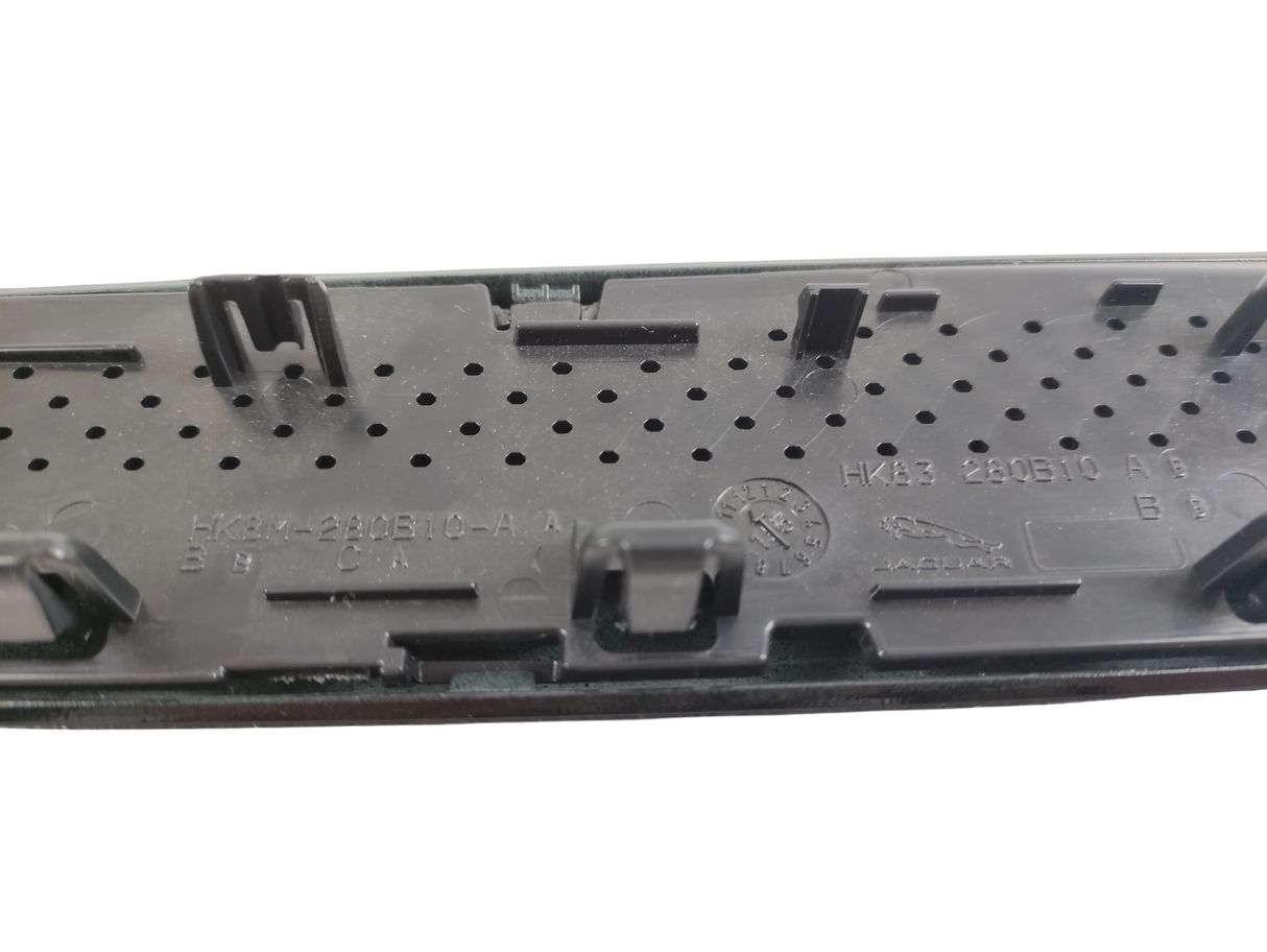 JAGUAR Griglia paraf. ant. - nero lucido, Senza stemma bagagliaio J9C3055