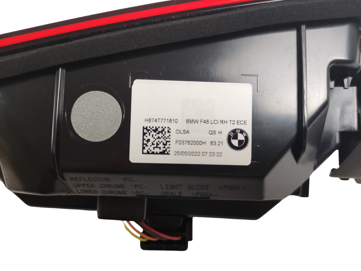 BMW X1 F48 LCI Original LED Luz trasera DX 63217477718