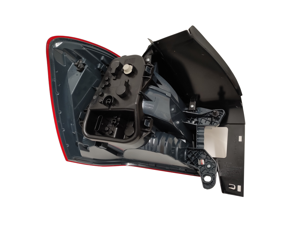 BMW SERIE 1 Luz trasera exterior original Reverse LED DX 63217359018