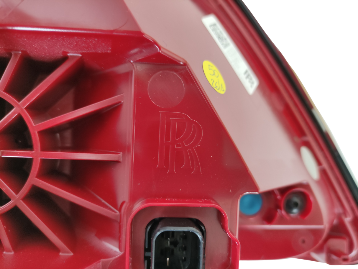 ROLLS ROYCE Original 748619408 7486194 LUZ TRASERA DX LED 2021